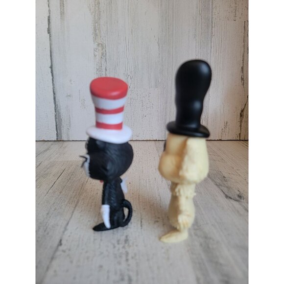 Funko pop Dr Suess cat in hat Sam's friend figure collectible set - Picture 5 of 6
